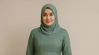 9 Model Dress Batik Kombinasi Brokat untuk Muslimah Lintas Usia, Tampil Anggun dan Mewah Sepanjang Hari