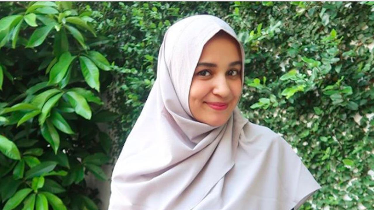 [Bintang] Gaya hijab Shireen Sungkar