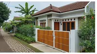 10 Model Gerbang Rumah dari Kayu Sederhana tapi Kuat, Natural dan Keamanan Terjaga