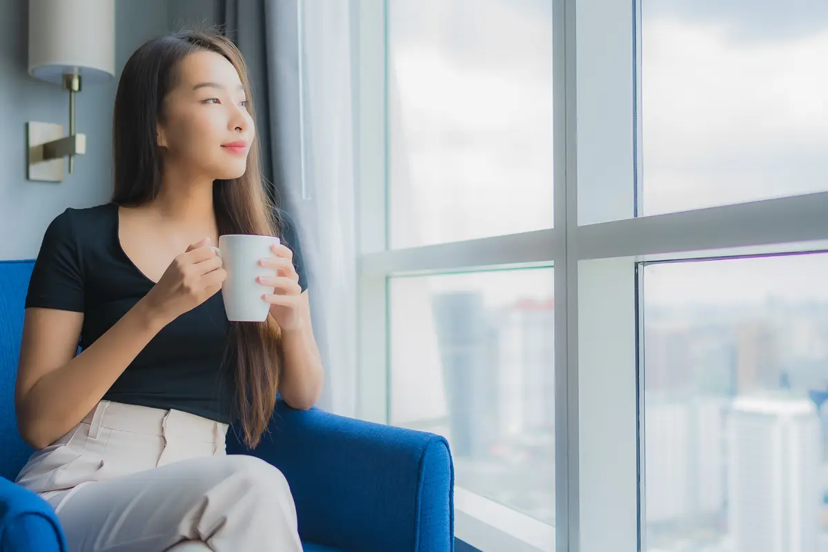 wanita juli hidup banyak tekanan