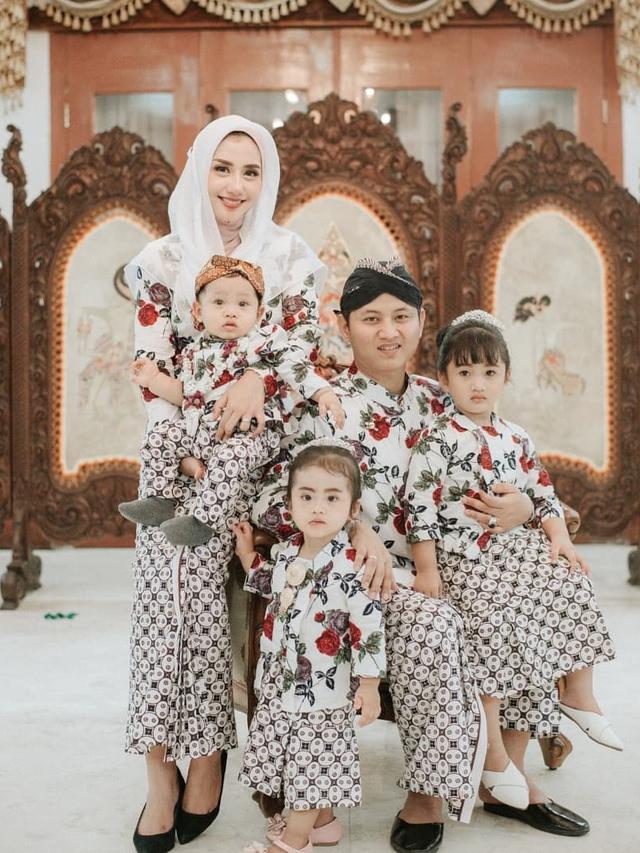 6 Momen Manis Bupati Trenggalek dan Istri, Selalu Harmonis