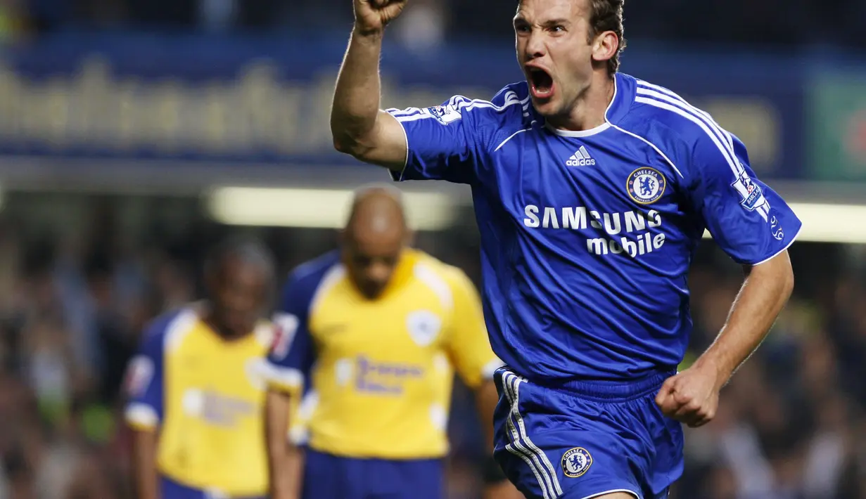 Bersama Chelsea, Sheva mengemas 9 gol dari 48 kali bermain. Tiga tahun di Chelsea, Shevchenko kembali ke AC Milan dengan status pemain pinjaman. (AFP/Adrian Dennis)