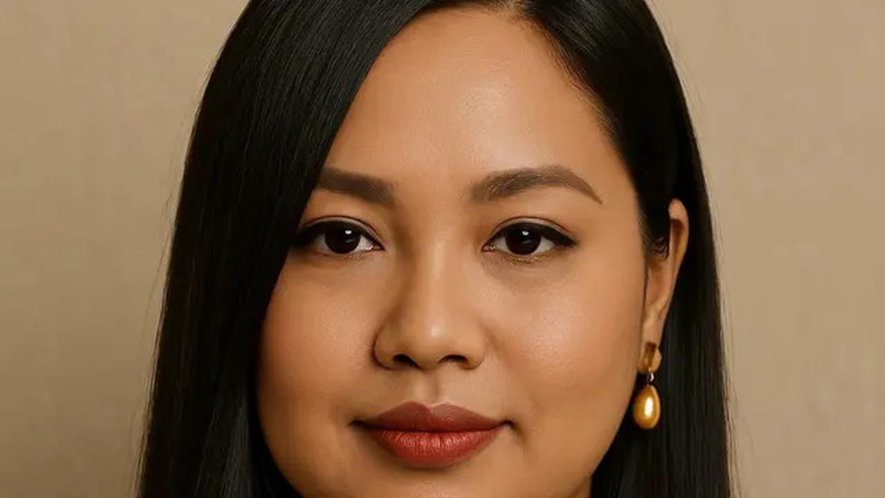 7 Model Rambut Wanita Korea untuk Wajah Bulat Tanpa Poni