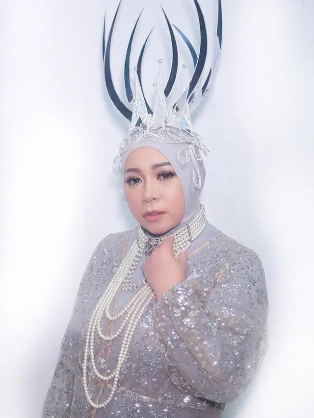 Melly Goeslaw