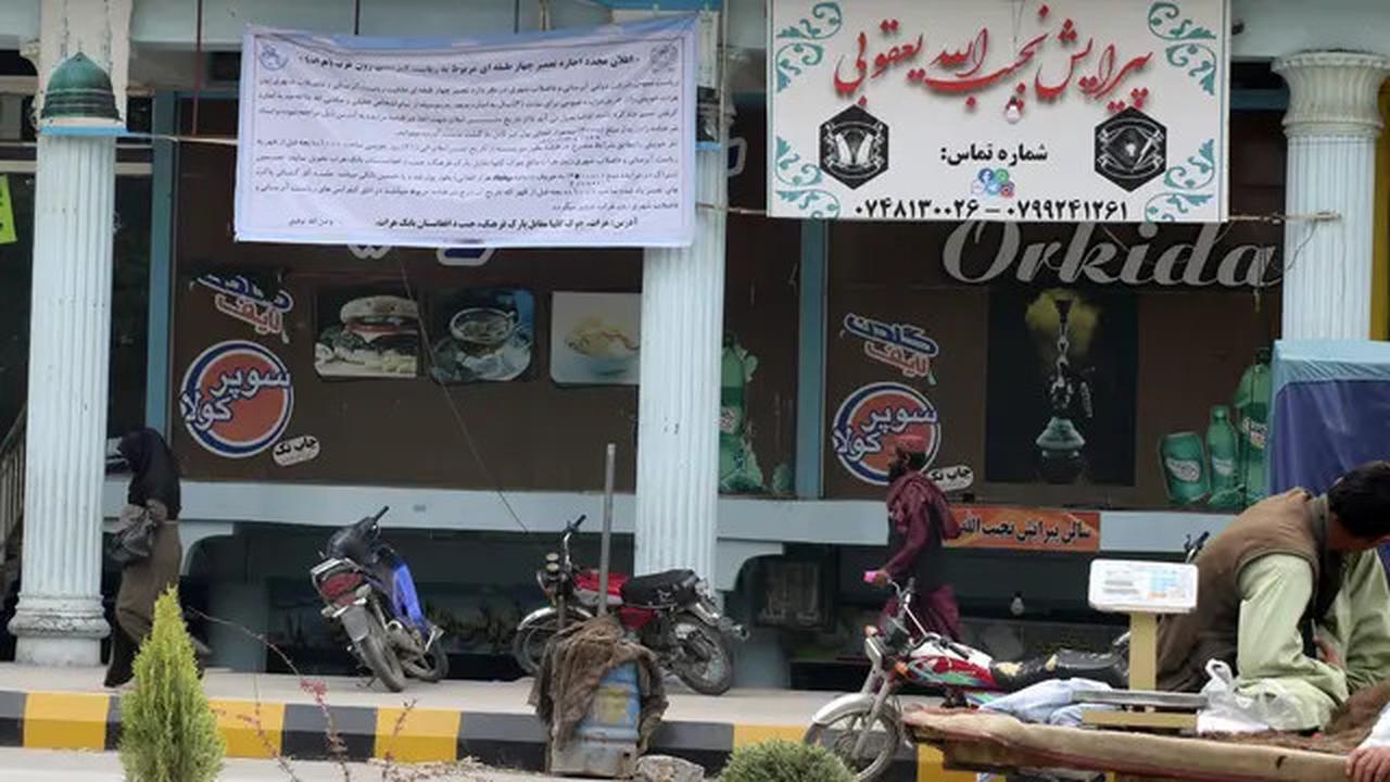 Taliban Perketat Aturan, Buku Karya Perempuan Dilarang di Universitas