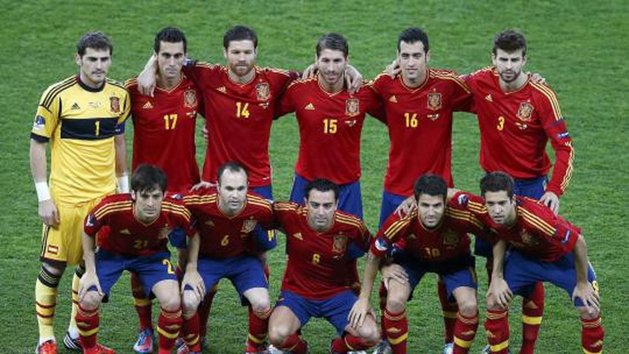 Bantai Italia, Spanyol pertahankan juara Eropa