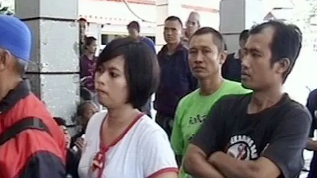 Tiket Kereta Tambahan Habis, Calon Pemudik Tetap Antre