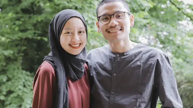 6 Potret Romantis YouTuber Gita Savitri dan Paul Andre, Pasangan yang Kini Jadi Sorotan