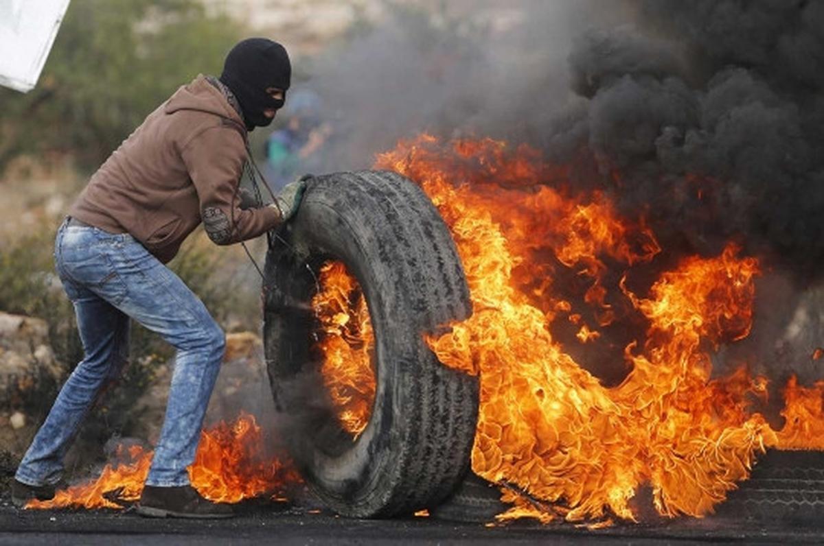 Ini senjata pamungkas demonstran Palestina melawan pasukan zionis