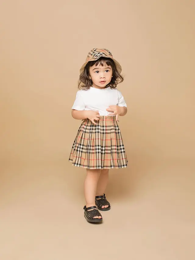 Potret Cantik Raqeema Anak Nabila Syakieb.