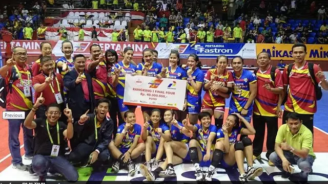 Putri Jakarta Electric PLN