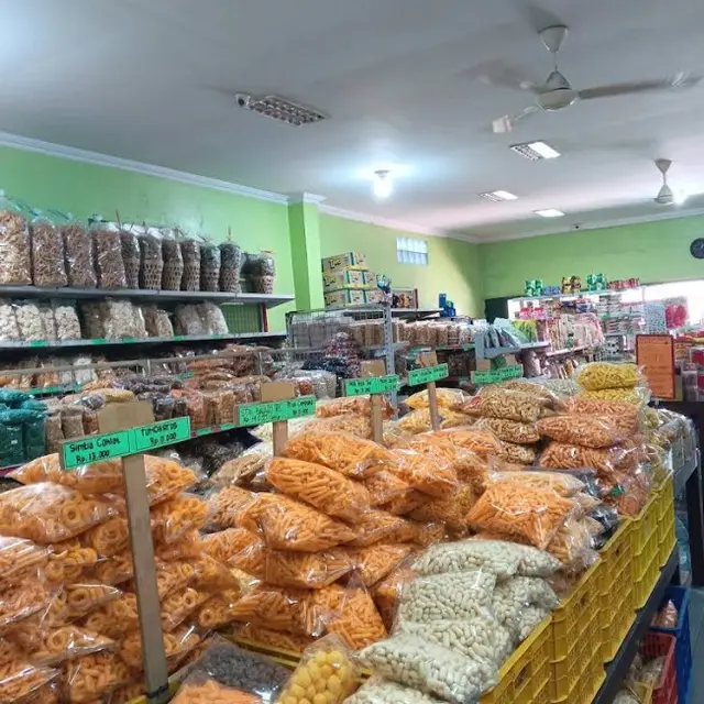 Rekomendasi Tempat Beli Snack Kiloan di Jogja
