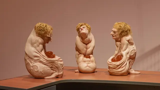 Melihat Patung-patung Hiperialistis Patricia Piccinini di Museum MACAN Indonesia