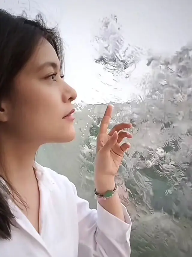 Potret Maria Eleanor (TikTok/@mariaeleanor.official)