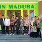 Ketua Badan Anggaran DPR Said Abdullah menyambangi Institut Agama Islam Negeri (IAIN) Madura yang berada di Pamekasan. (Foto: istimewa)