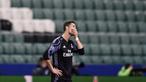 Bintang Real Madrid, Cristiano Ronaldo terlihat kecewa usai bermain imbang melawan Legia Warszawa pada laga grup F Liga Champions di Stadion Polish Army, Warsawa, Polandia (2/11/2016). (AFP/Odd Andersen)