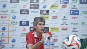 Pelatih Barito Putera, Stefano Cugurra. (Dok Barito Putera)