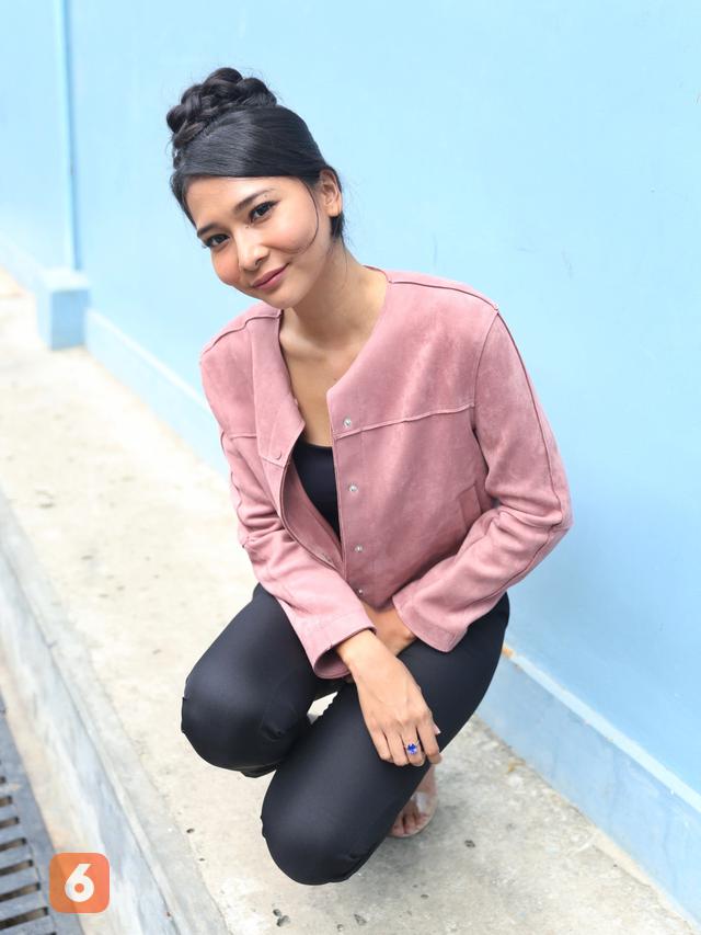 [Bintang] Dita Anggraeni alias Mey Chan