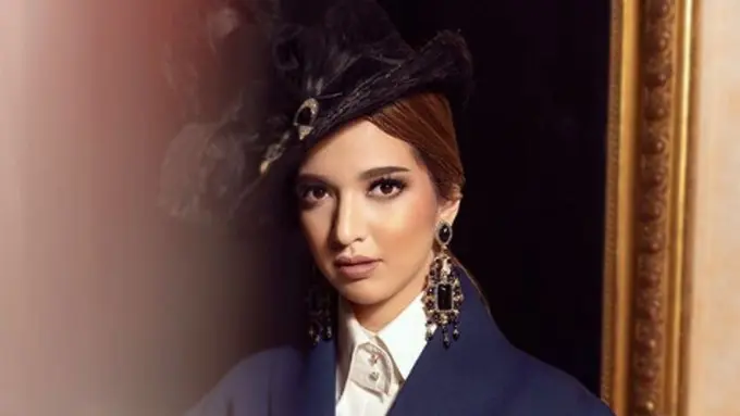 Nia Ramadhani dengan Polesan Makeup Elegan, Cantiknya Juara!