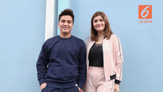 [Bintang] Billy Syahputra dan Hilda Vitria