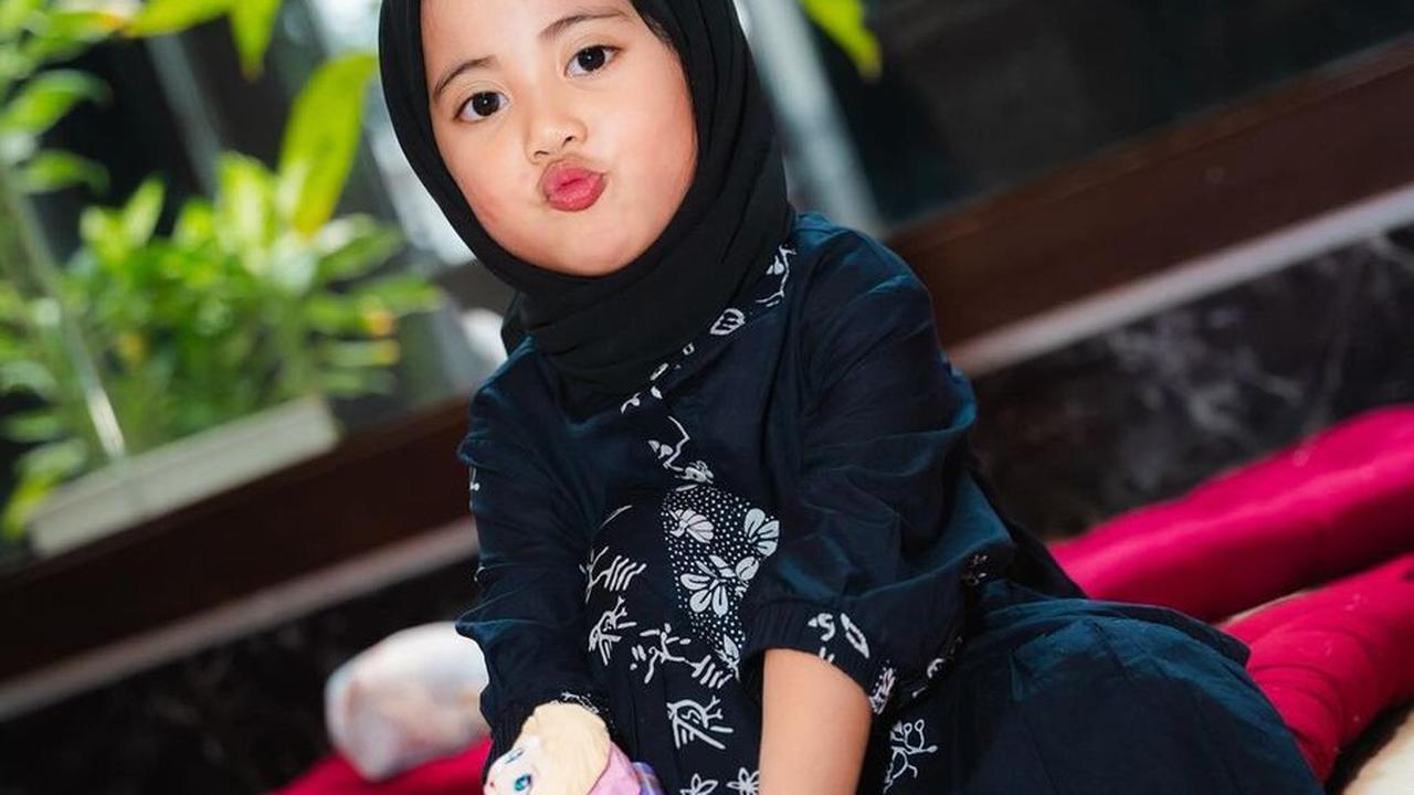 Perubahan Penampilan Vennya