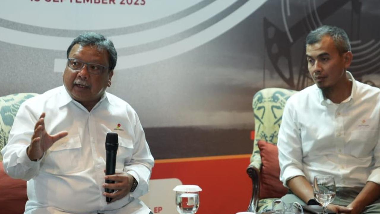 "Karena saat ini Indonesia masih menempati peringkat 9 dari 14 negara di Asia Pasifik dari segi daya tarik investasi karena," tegas Nanang.