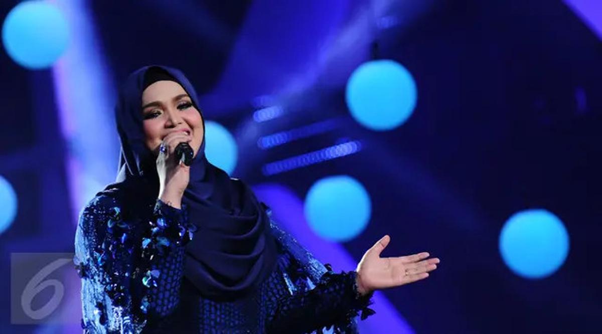 Siti Nurhaliza dan Yura Yunita Membuka Konser John Legend di Sentul dengan Penampilan Memukau
