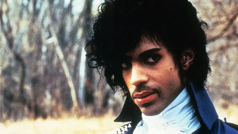 Prince meninggal di studio Paisley Park, Minnesota, Amerika Serikat, pada 21 April 2016. (WARNER BROS. PICTURES/PHOTOFEST)