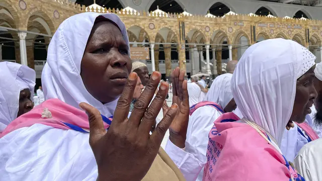 Jemaah Haji Tawaf Ifadah
