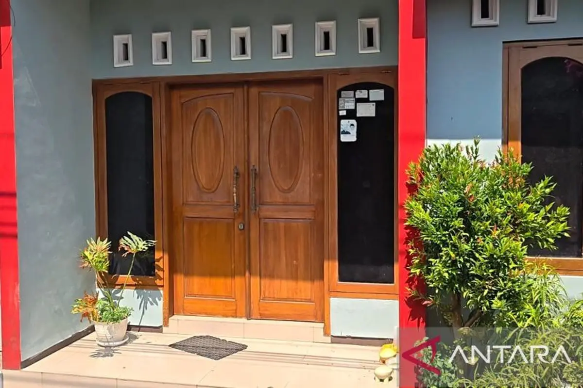 Safe House milik Bupati Sukoharjo Etik Suryani yang ada di kawasan Laweyan, Solo, Jawa Tengah. (Istimewa/Antara)