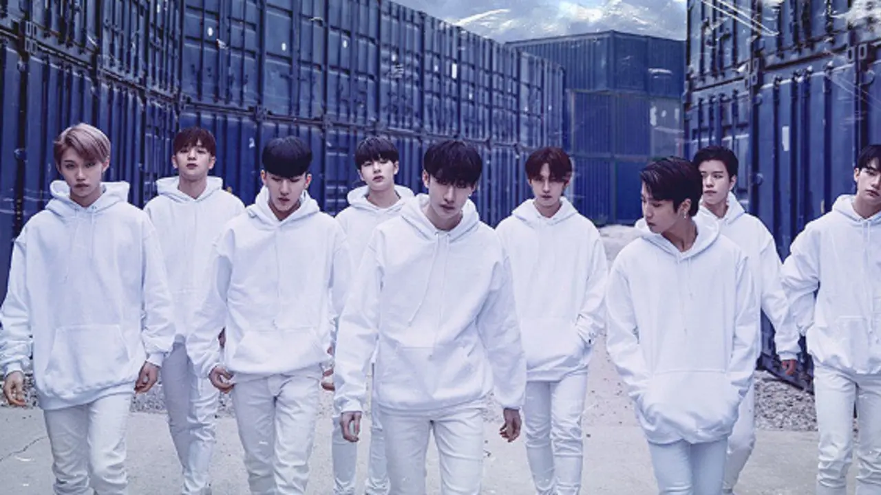 Stray Kids