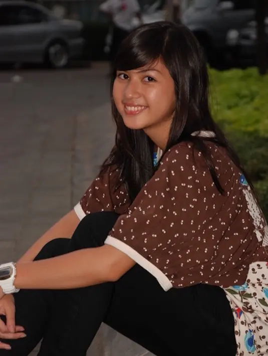 Beranjak remaja tampil alami tanpa polesan makeup. (Kapanlagi.com)