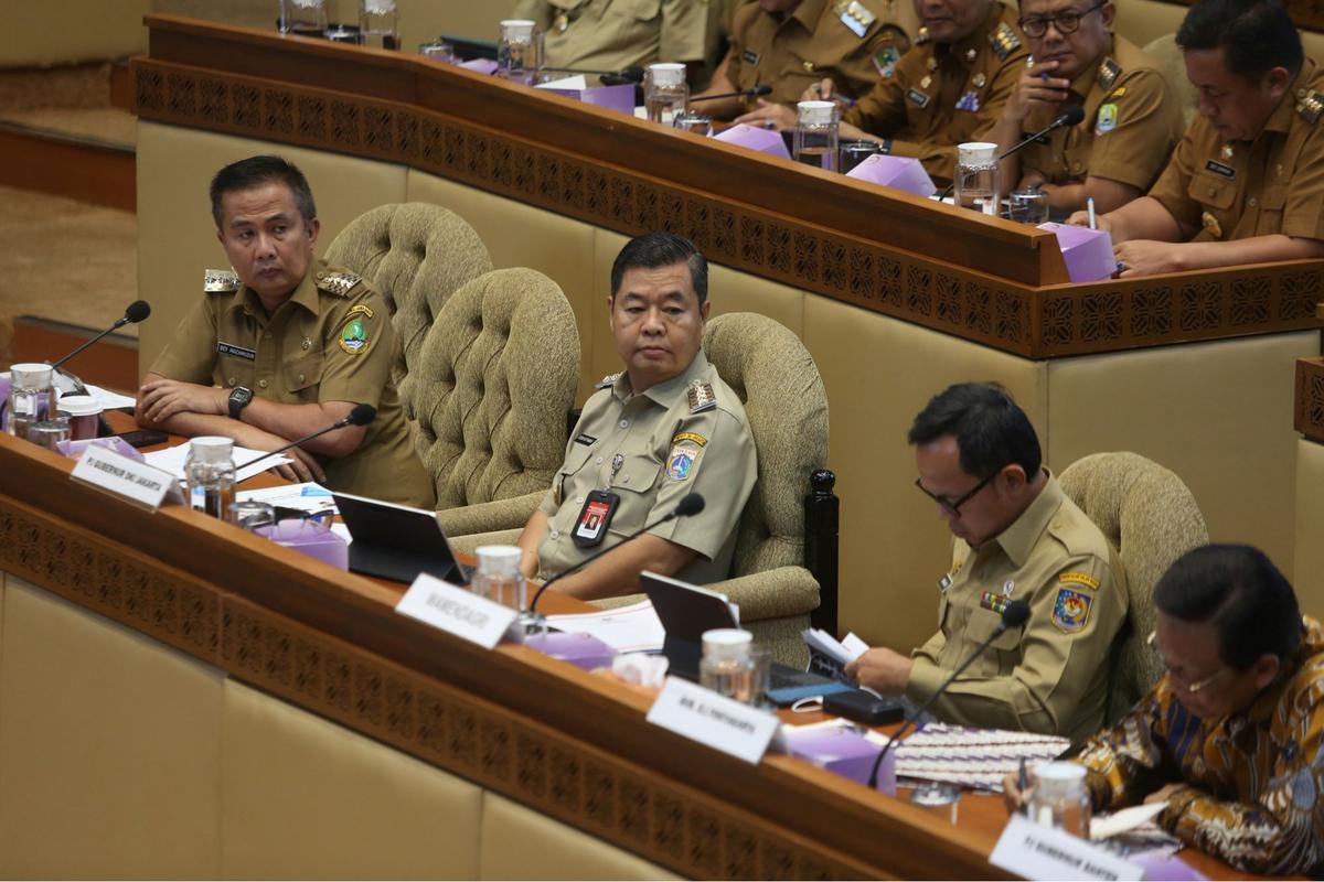 Komisi II DPR gelar rapat dengar pendapat (RDP) dengan PJ Gubernur terkait Pilkada 2024