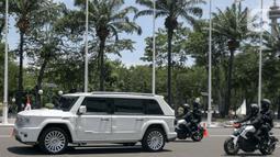 Mobil ini adalah MV3 Garuda Limousine yang merupakan pengembangan terbaru dari MV3. (Liputan6.com/Herman Zakharia)