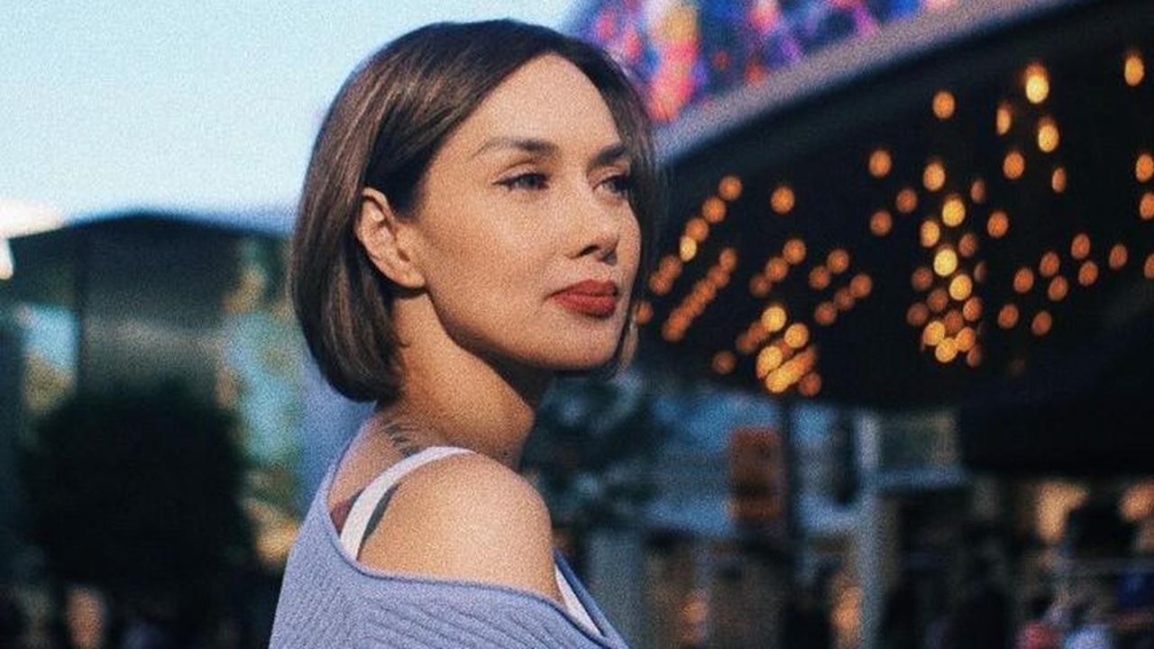 Penampilan Sara Wijanato langsung menuai banyak komentar dari netizen. Potretnya disebut bak ABG.