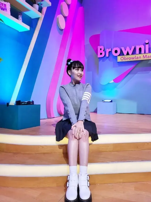 Ayu Ting Ting Bergaya Pucca Hair