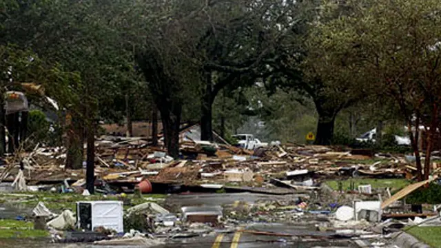 5-new-orleans-banjir-140121c.jpg