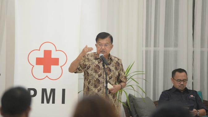 Ketua Umum Palang Merah Indonesia (PMI) Jusuf Kalla dan Sekjen PMI Sudirman Said. (foto: dokumentasi PMI)
