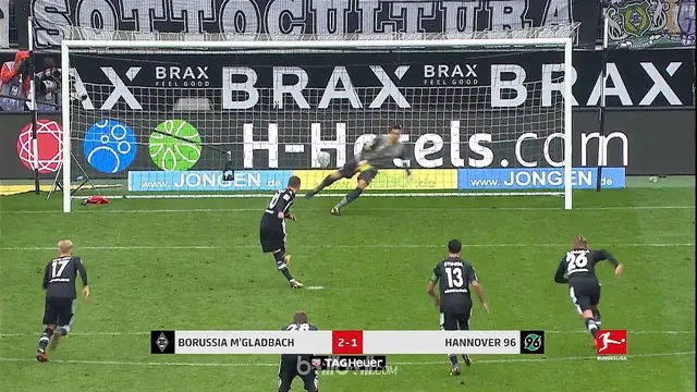 Berita video highlights Bundesliga 2017-2018, Borussia Monchengladbach vs Hannover, dengan skor 2-1. This video presented by BallBall.