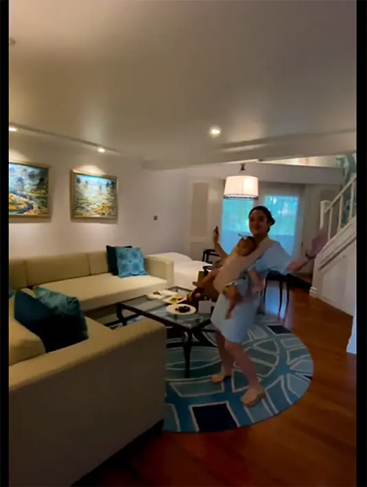 <p>[Instagram/dea_ananda]</p>