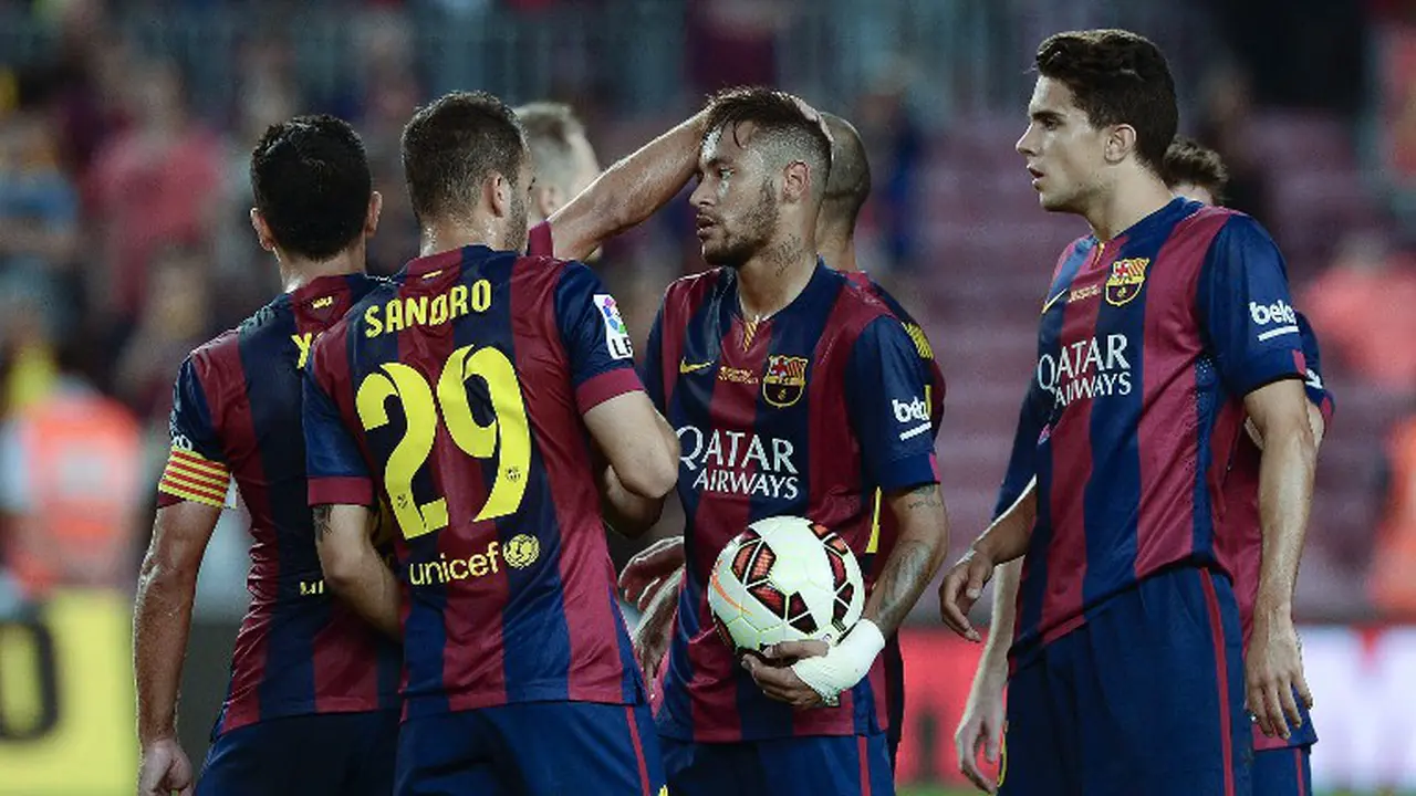 Barcelona Pesta Gol ke Gawang Granada