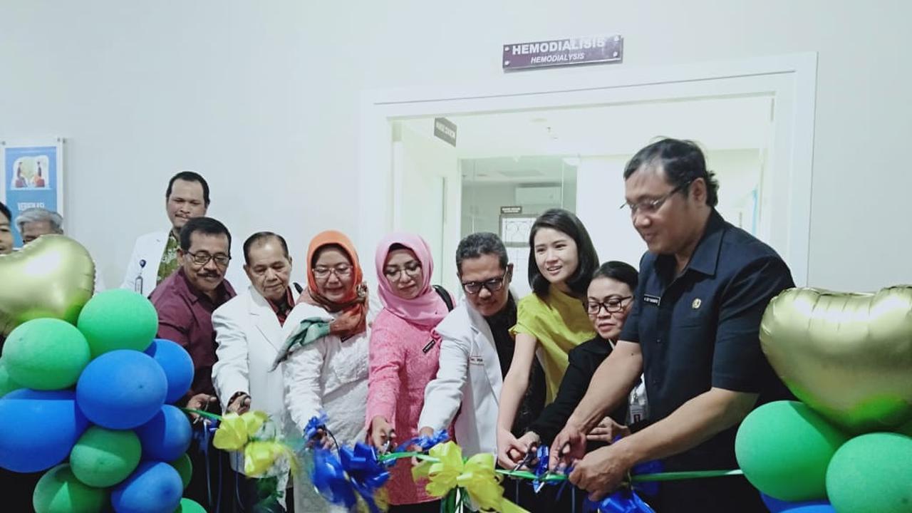 Siloam Hospitals Putera Bahagia membuka Unit Pelayanan Hemodialisis dan dukungan empat mesin.