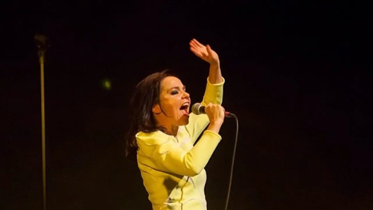 [Bintang] Björk