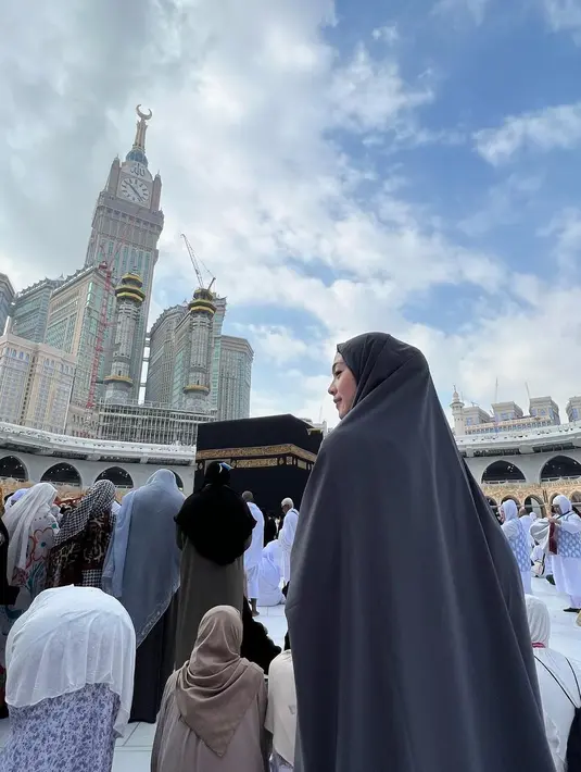 [Instagram/dianayulestari]