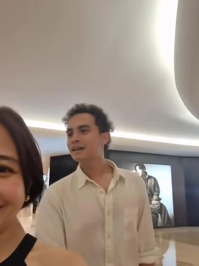 Inspirasi Model Rambut Pendek Ala Prilly Latuconsina