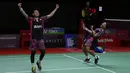 Indonesia yang berhasil meloloskan dua pasangan ganda putra di babak semifinal Daihatsu Indonesia Masters 2022 gagal menciptakan all Indonesian final usai Marcus Fernaldi Gideon/Kevin Sanjaya Sukamuljo dijegal wakil Cina yang memulai turnamen dari babak kualifikasi. Sementara Fajar Alfian/Muhammad Rian Ardianto sukses melangkah ke partai puncak usai menyingkirkan wakil Cina lainnya yang juga memulai turnamen dari babak kualifikasi. (Bola.com/Ikhwan Yanuar)