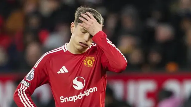 Kekalahan 0-3 MU dari Bournemouth: Pertahanan yang Buruk dan Old Trafford Jadi Tempat Bermain Lawan