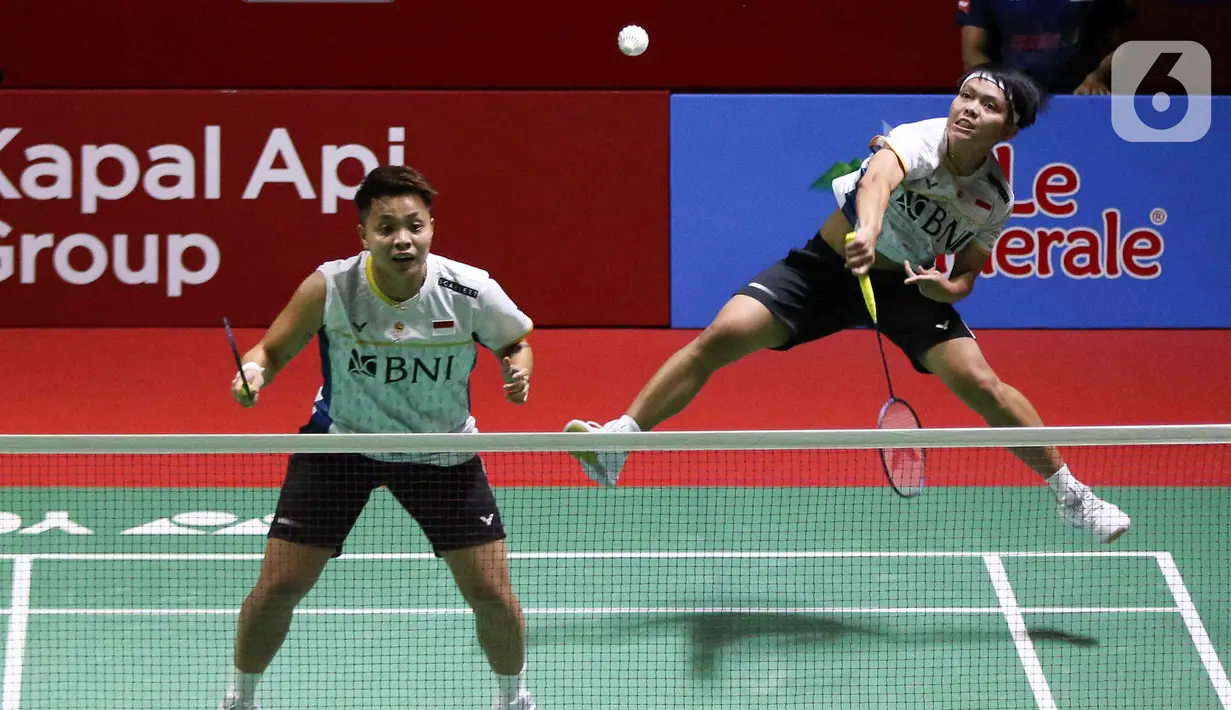 Apriyani/Fadia takluk dalam tempo 61 menit. (Liputan6.com/Herman Zakharia)