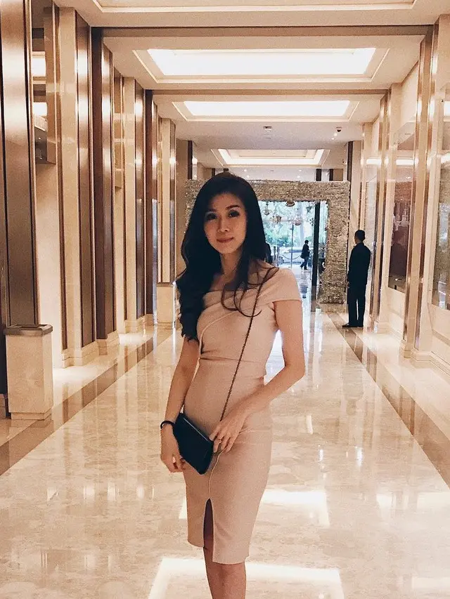 Pesona Novita Condro, istri Kapten Vincent Raditya
