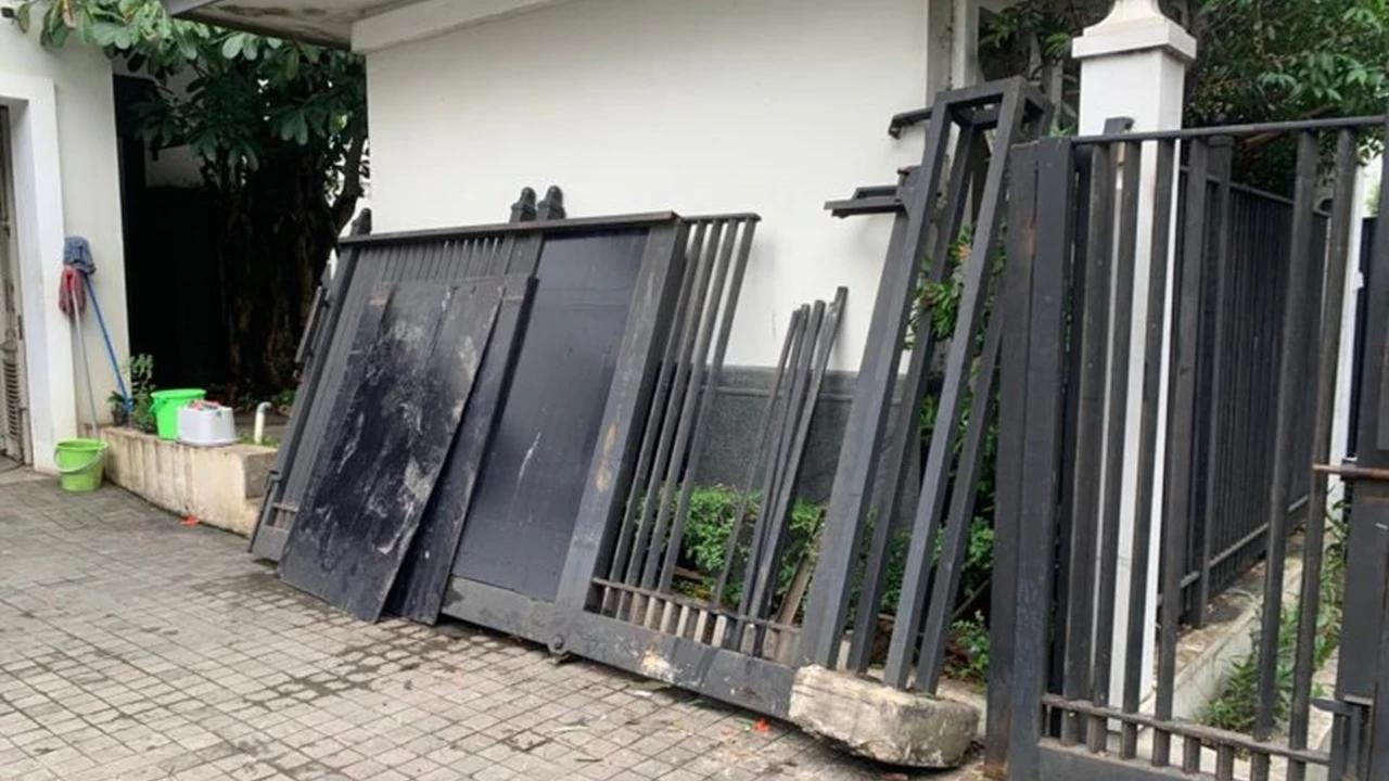 Kronologi Pagar Kediaman Jusuf Kalla Ditabrak Mobil Mewah, Polisi Buka Suara